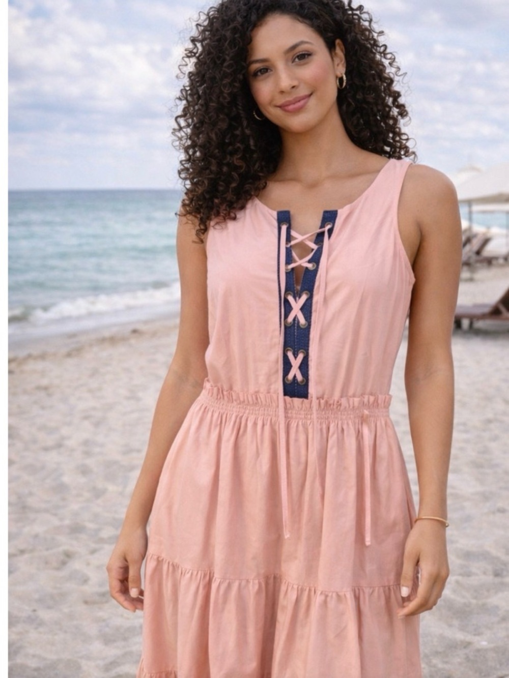 Chic Pink Midi Dress with Navy Accents